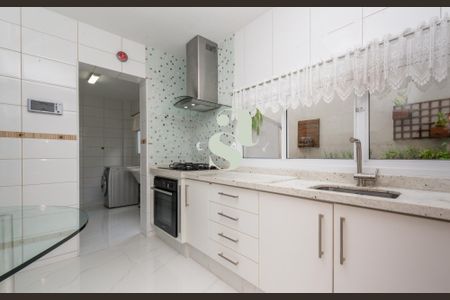 9_photo/94dce485eb.9e0f63e34932a427-ATLAS-8c37cb04-aa7c-4b07-b5c2-23eb40c8b1eb.jpg de casa à venda com 3 quartos, 440m² em Água Verde, Curitiba