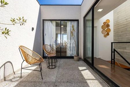 26_photo/94dce4860d.7aeb7bc2eb1ec1ba-ATLAS-775077a0-48ca-48c3-908a-d1e1462823d5.jpg de casa à venda com 3 quartos, 174m² em Água Verde, Curitiba