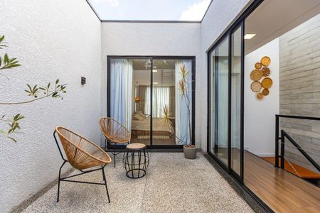 28_photo/94dce4860d.ff814dd41d6488d0-ATLAS-3f23c64a-e78e-4e45-bcf5-3bd8b49d8670.jpg de casa à venda com 3 quartos, 174m² em Água Verde, Curitiba