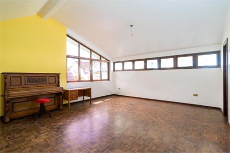 11_photo/94dce48659.e55d5649294f0132-ATLAS-3b3bbcab-9c5d-4359-89b2-133380fc7eb4.jpg de casa à venda com 7 quartos, 359m² em Água Verde, Curitiba