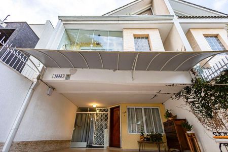 43_photo/94dce4865b.d064f87ba2f4a60c-ATLAS-3e2df703-9bef-4b33-807e-b235fffe4eba.jpg de casa à venda com 3 quartos, 211m² em Água Verde, Curitiba