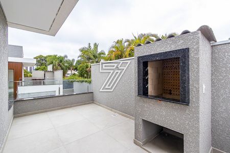 39_photo/94dce486b7.7fe9e15395ac7b2e-ATLAS-9812e0b8-9ea5-4f95-b22b-e677eac0c638.jpg de casa à venda com 3 quartos, 137m² em Água Verde, Curitiba