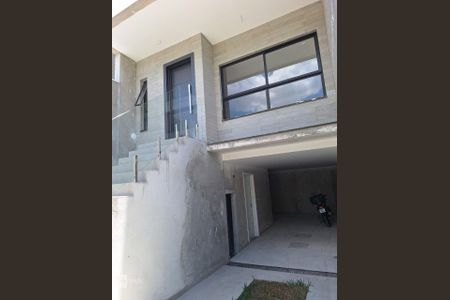 4_photo/94dce486b7.a8710b8aa3f77d26-ATLAS-1ec570b6-dba9-470e-a42d-8419ef58a8b3.jpg de casa à venda com 3 quartos, 260m² em Água Verde, Curitiba