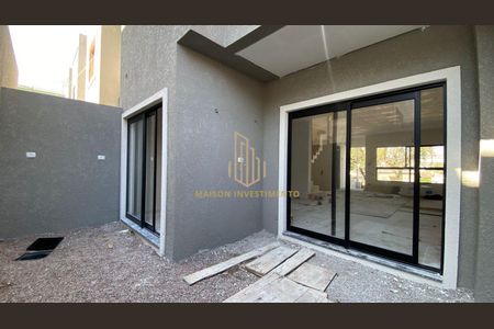 9_photo/94dce486b7.cdd4f02be08f0036-ATLAS-8b78f44a-fd03-4001-9dd9-d38afd960326.jpg de casa à venda com 3 quartos, 260m² em Água Verde, Curitiba