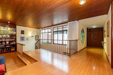 41_photo/94dce486db.dd63bef89a0f751f-ATLAS-e1b5e0c5-9b21-4c3d-a1ff-26e4f4a296a4.jpg de casa à venda com 4 quartos, 552m² em Água Verde, Curitiba