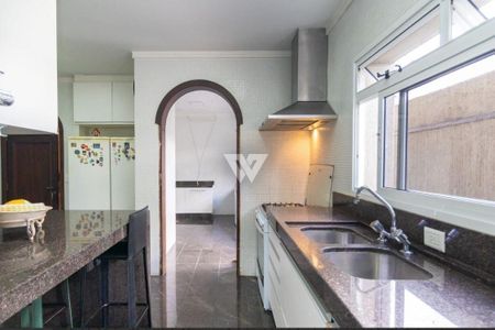 30_photo/94dce48723.dd63bef89a0f751f-ATLAS-e145dcc7-40e5-456e-a150-b7e21580cabc.jpg de casa à venda com 4 quartos, 708m² em Água Verde, Curitiba