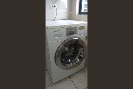 4_photo/94dce48767.2bd6c31d73845aaa-ATLAS-0a3e33e3-8546-463c-b90d-e104d7662dea.jpg de apartamento à venda com 1 quarto, 46m² em Água Verde, Curitiba