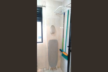 44_photo/94dce48767.2bd6c31d73845aaa-ATLAS-391c1409-9683-4eda-9d6f-8e8e91d8c1f9.jpg de apartamento à venda com 1 quarto, 46m² em Água Verde, Curitiba