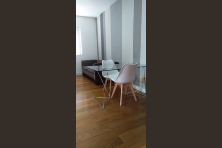 20_photo/94dce48767.2bd6c31d73845aaa-ATLAS-395d63b5-363d-40a5-99d0-598e0a31fcb6.jpg de apartamento à venda com 1 quarto, 46m² em Água Verde, Curitiba