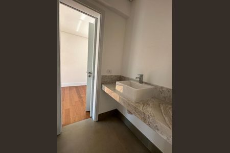 4_photo/94dce48767.9c2bfffa4d07a59e-ATLAS-2cd1c3ab-35d0-4c6c-9213-cf2261eb1746.jpg de apartamento à venda com 3 quartos, 294m² em Água Verde, Curitiba