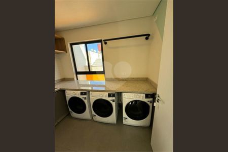 1_photo/94dce48769.7d01d2ab176dea69-ATLAS-e1dfe33f-bb02-478d-933f-9217029145da.jpg de apartamento à venda com 1 quarto, 45m² em Água Verde, Curitiba