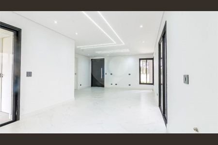 37_photo/94dce48769.f861ecc718bdcbd7-ATLAS-27822fba-0292-429f-b6fb-b05c18dc2a7a.jpg de apartamento à venda com 0 quarto, 44m² em Água Verde, Curitiba