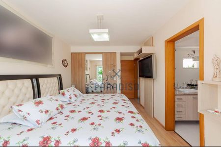 5_photo/94dce48793.d07c2a0b8c6da5c7-ATLAS-74b52ccf-5deb-4dbe-9117-2c99aa51cb4f.jpg de casa à venda com 3 quartos, 202m² em Água Verde, Curitiba