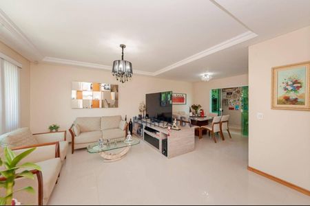 6_photo/94dce48793.d07c2a0b8c6da5c7-ATLAS-a2f9ad1e-a9ae-4a11-9dc9-01e78f562ff9.jpg de casa à venda com 3 quartos, 202m² em Água Verde, Curitiba