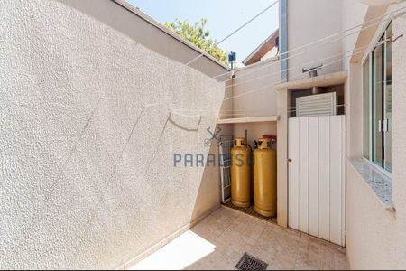 4_photo/94dce48793.d07c2a0b8c6da5c7-ATLAS-cc1b1f0f-8587-40a4-ad8e-71bf1164e0a9.jpg de casa à venda com 3 quartos, 202m² em Água Verde, Curitiba