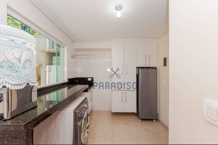 12_photo/94dce48793.d07c2a0b8c6da5c7-ATLAS-fe07afb8-4e53-4346-8127-c01990cfe7cd.jpg de casa à venda com 3 quartos, 202m² em Água Verde, Curitiba