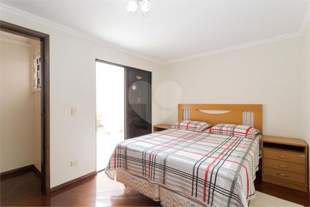 9_photo/94dce487c5.bab592124e6b75e1-ATLAS-4ce7f1de-36d4-4b0e-8389-eb0512cc3cfc.jpg de casa à venda com 3 quartos, 366m² em Água Verde, Curitiba