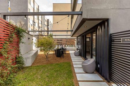 17_photo/94dce487cb.f7e81ba1849dc159-ATLAS-e11bf148-d787-4a68-b129-73690acb8a9e.jpg de apartamento à venda com 1 quarto, 33m² em Água Verde, Curitiba