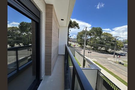 16_photo/94dce4889b.a49d907f0912b726-ATLAS-e7a6585f-d4aa-4b14-80dc-c17868bdf0f7.jpg de casa à venda com 3 quartos, 148m² em Água Verde, Curitiba