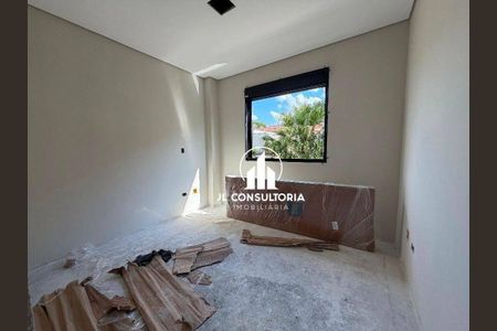 3_photo/94dce4889b.c8b1397654349ceb-ATLAS-385f8e30-7ecf-42db-8f49-01ed7d50958f.jpg de casa à venda com 3 quartos, 182m² em Água Verde, Curitiba