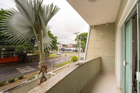 44_photo/94dce488b1.87c64e6ab7d83479-ATLAS-9ba1ff7e-4b71-4e96-98a1-dc026ffd519f.jpg de casa à venda com 3 quartos, 157m² em Água Verde, Curitiba