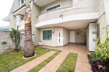 10_photo/94dce488b1.87c64e6ab7d83479-ATLAS-bb5d9efc-4aec-468a-abc2-e3c904dec1a0.jpg de casa à venda com 3 quartos, 157m² em Água Verde, Curitiba