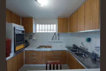 2_photo/94dce488cf.b37fb779aadef412-ATLAS-0d75fb9b-4571-4e55-b11c-788f424a9914.jpg de casa à venda com 4 quartos, 240m² em Água Verde, Curitiba