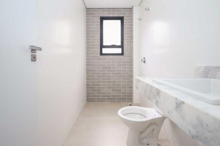 13_photo/94dce488f1.0f81dd1a9a4f6ffb-ATLAS-e846bfd2-84b3-4610-8dc3-d0302a285b74.jpg de apartamento à venda com 3 quartos, 139m² em Água Verde, Curitiba