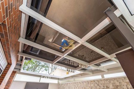 36_photo/94dce48921.1aa5b8f538f3adaf-ATLAS-8bbed8d1-5c0b-49ae-8550-cf4d032f2a10.jpg de apartamento à venda com 2 quartos, 154m² em Água Verde, Curitiba