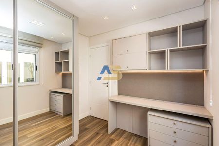 10_photo/94dce48921.1aa5b8f538f3adaf-ATLAS-9c79c372-86e2-4fec-ba82-e70ce724ea6d.jpg de apartamento à venda com 2 quartos, 154m² em Água Verde, Curitiba