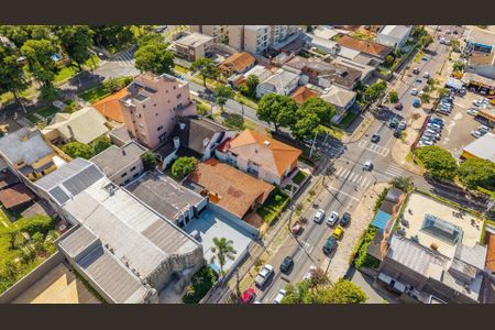 33_photo/94dce48931.89f59dbe2f4c12d7-ATLAS-d8cf0386-a46a-4ac9-90f6-40f8dafb2de2.jpg de casa à venda com 4 quartos, 180m² em Mercês, Curitiba