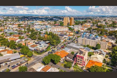 27_photo/94dce48931.89f59dbe2f4c12d7-ATLAS-e461461d-a80d-42b3-98ba-966d3ee2d648.jpg de casa à venda com 4 quartos, 180m² em Mercês, Curitiba