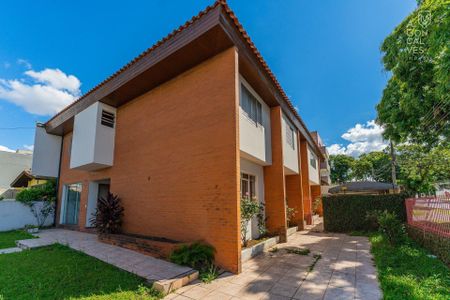 3_photo/94dce48931.d1a34fb014518393-ATLAS-bdbae028-35bf-4750-b94b-e1c8d560a194.jpg de casa à venda com 11 quartos, 409m² em Água Verde, Curitiba