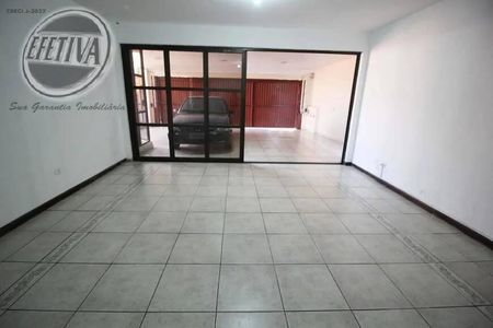 3_photo/94dce48a05.bf2abc3ef9835f9a-ATLAS-15ee5bba-3438-4e14-a6f6-3cf7ba04450a.jpg de casa à venda com 4 quartos, 517m² em Rebouças, Curitiba