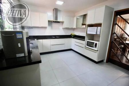 12_photo/94dce48a05.bf2abc3ef9835f9a-ATLAS-25a046fc-c7c2-4e93-813f-ecf0b40f406a.jpg de casa à venda com 4 quartos, 517m² em Rebouças, Curitiba