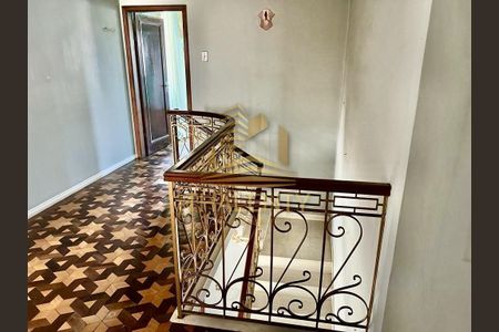 4_photo/94dce48ad1.685e6d529ceef79c-ATLAS-96e936b6-fa68-47bd-af8d-a9e73c1a8146.jpg de casa à venda com 4 quartos, 341m² em Rebouças, Curitiba