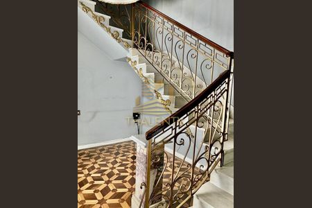 1_photo/94dce48ad1.685e6d529ceef79c-ATLAS-cb2bf105-1fcf-46b2-bc24-56baf8ee9eef.jpg de casa à venda com 4 quartos, 341m² em Rebouças, Curitiba