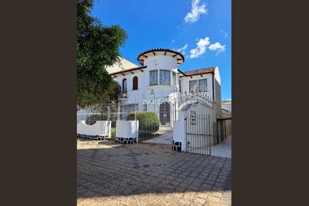 4_photo/94dce48ad5.297a74044b50ef1f-ATLAS-36751243-e765-46d4-8c0d-2bb0b69b0e29.jpg de casa à venda com 3 quartos, 301m² em Rebouças, Curitiba