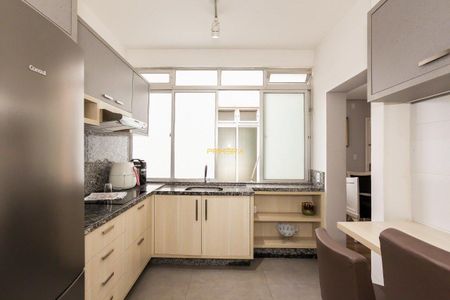 7_photo/94dce48bb1.bd7fbc3b4d60bcd2-ATLAS-b6c72c1a-b324-4bca-8941-99b13207be05.jpg de apartamento à venda com 2 quartos, 99m² em Centro, Curitiba