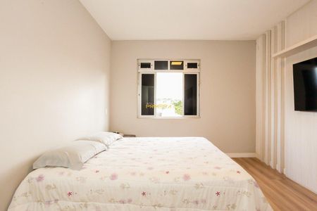 3_photo/94dce48bb1.bd7fbc3b4d60bcd2-ATLAS-bca2d448-b2d6-430e-89d6-34d0df487dba.jpg de apartamento à venda com 2 quartos, 99m² em Centro, Curitiba