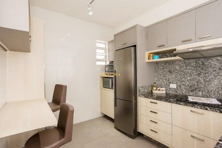 10_photo/94dce48bb1.bd7fbc3b4d60bcd2-ATLAS-e780ba33-4493-4890-bdc1-031fae12242c.jpg de apartamento à venda com 2 quartos, 99m² em Centro, Curitiba