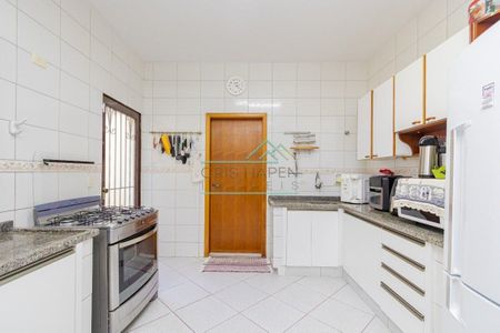 6_photo/94dce48c59.4aa60b2c50ae2f01-ATLAS-1fd3f342-dc7b-4f34-8dd1-eda8ee25ded3.jpg de casa à venda com 5 quartos, 634m² em Centro, Curitiba