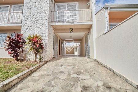 9_photo/94dce48c81.4f85961011138ca9-ATLAS-35ded8d8-4fc2-46db-968c-2a16337e649c.jpg de casa à venda com 4 quartos, 197m² em Centro, Curitiba