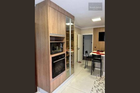 7_photo/94dce48dcd.c8c3ceaa86d4c30d-ATLAS-265c1c3f-076c-4177-85b8-ca721e065b62.jpg de casa à venda com 5 quartos, 560m² em Parolin, Curitiba