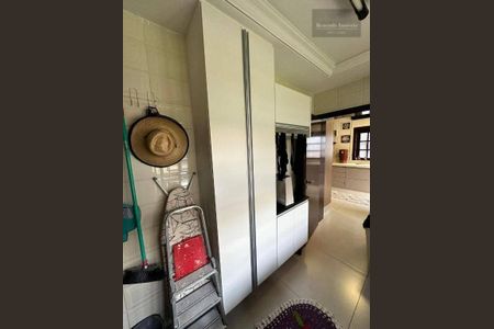 26_photo/94dce48dcd.c8c3ceaa86d4c30d-ATLAS-7d651e7b-b3bc-4311-a9c6-cae5526fb3c4.jpg de casa à venda com 5 quartos, 560m² em Parolin, Curitiba