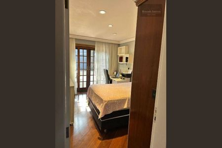 34_photo/94dce48dcd.c8c3ceaa86d4c30d-ATLAS-cc159ddc-8fd8-4b05-a964-d9b9536d7f5c.jpg de casa à venda com 5 quartos, 560m² em Parolin, Curitiba