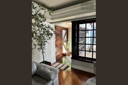 5_photo/94dce48dcd.c8c3ceaa86d4c30d-ATLAS-ec4c73dc-ee0f-44eb-806b-f3b1d43b3990.jpg de casa à venda com 5 quartos, 560m² em Parolin, Curitiba