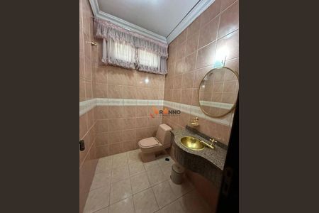 34_photo/94dce48dd7.4377f43048df2c10-ATLAS-851d3047-c82d-4b80-b568-d3a592dc497e.jpg de casa à venda com 5 quartos, 560m² em Parolin, Curitiba