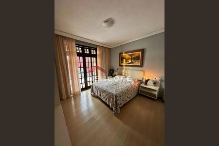 4_photo/94dce48dd7.9a92fbe0b631876c-ATLAS-0d6dce8d-7253-4fe6-bc68-456b653d40d2.jpg de casa à venda com 5 quartos, 560m² em Parolin, Curitiba