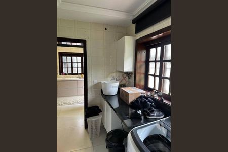 3_photo/94dce48dd7.9a92fbe0b631876c-ATLAS-43778e94-af77-4098-b8d7-4dcc4b51bdfb.jpg de casa à venda com 5 quartos, 560m² em Parolin, Curitiba